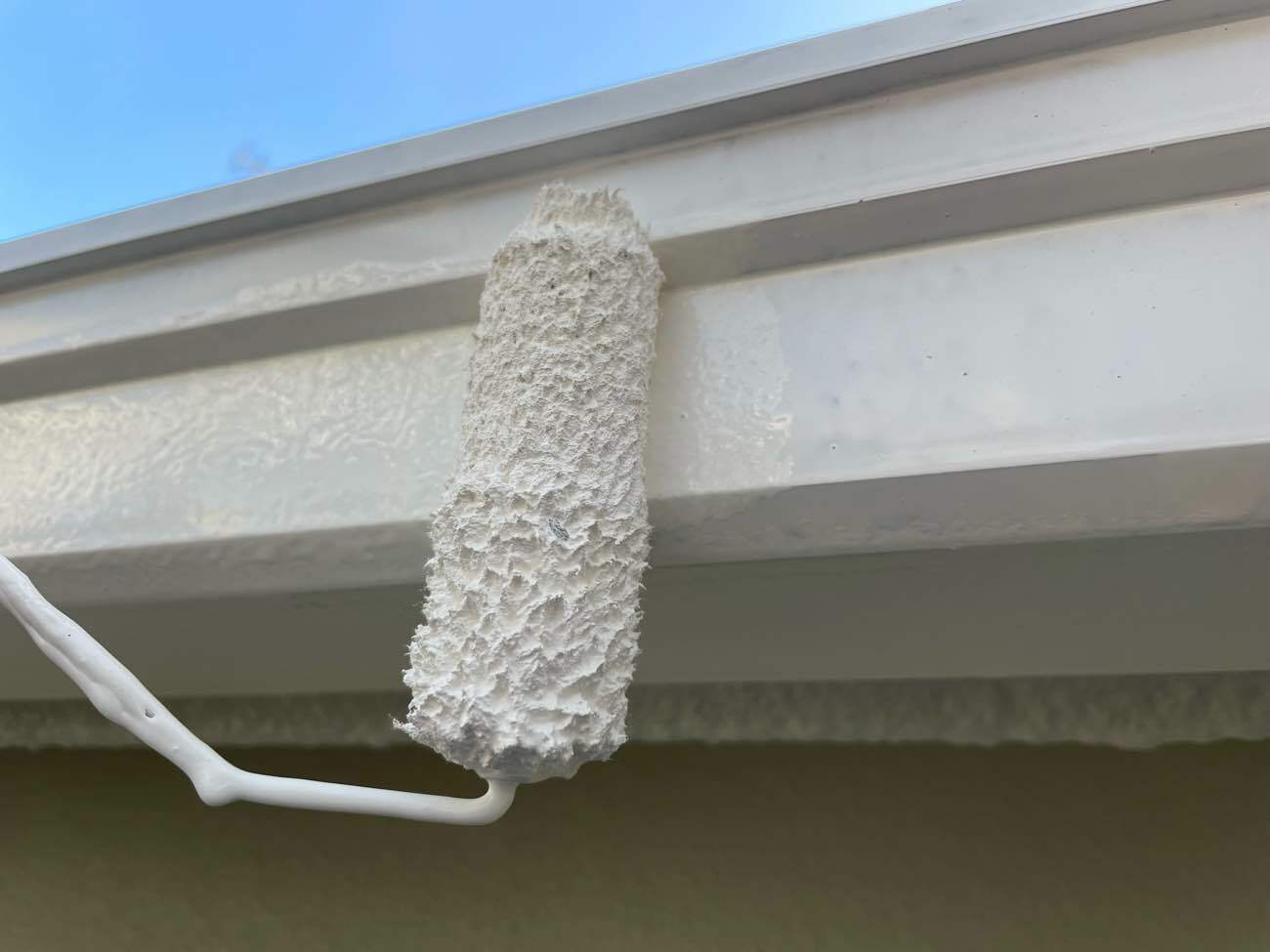 1月26日　雨樋上塗り2回目